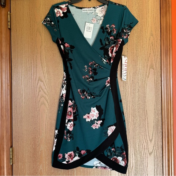 Almost Famous Floral Mini Dress - Picture 1 of 5